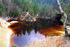 Wieściszowice - kolorowe jeziorka